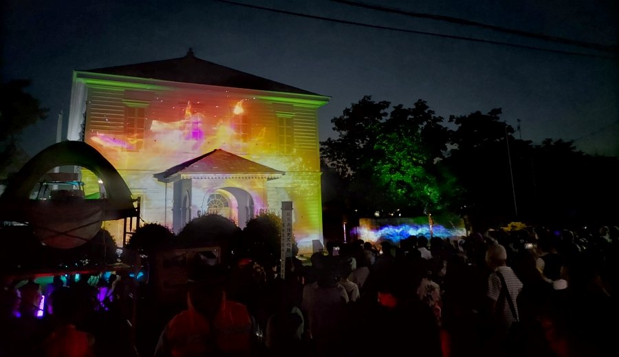 プロジェクションマッピング　時空の旅人～湯沢物語～１